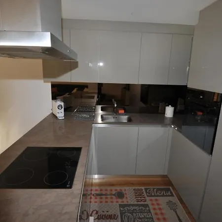 Sleeps 6 Wifi * Zermatt